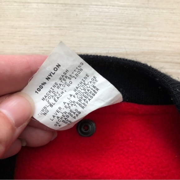 CANADA POST Three Piece Winter Set - Picture 13 of 16